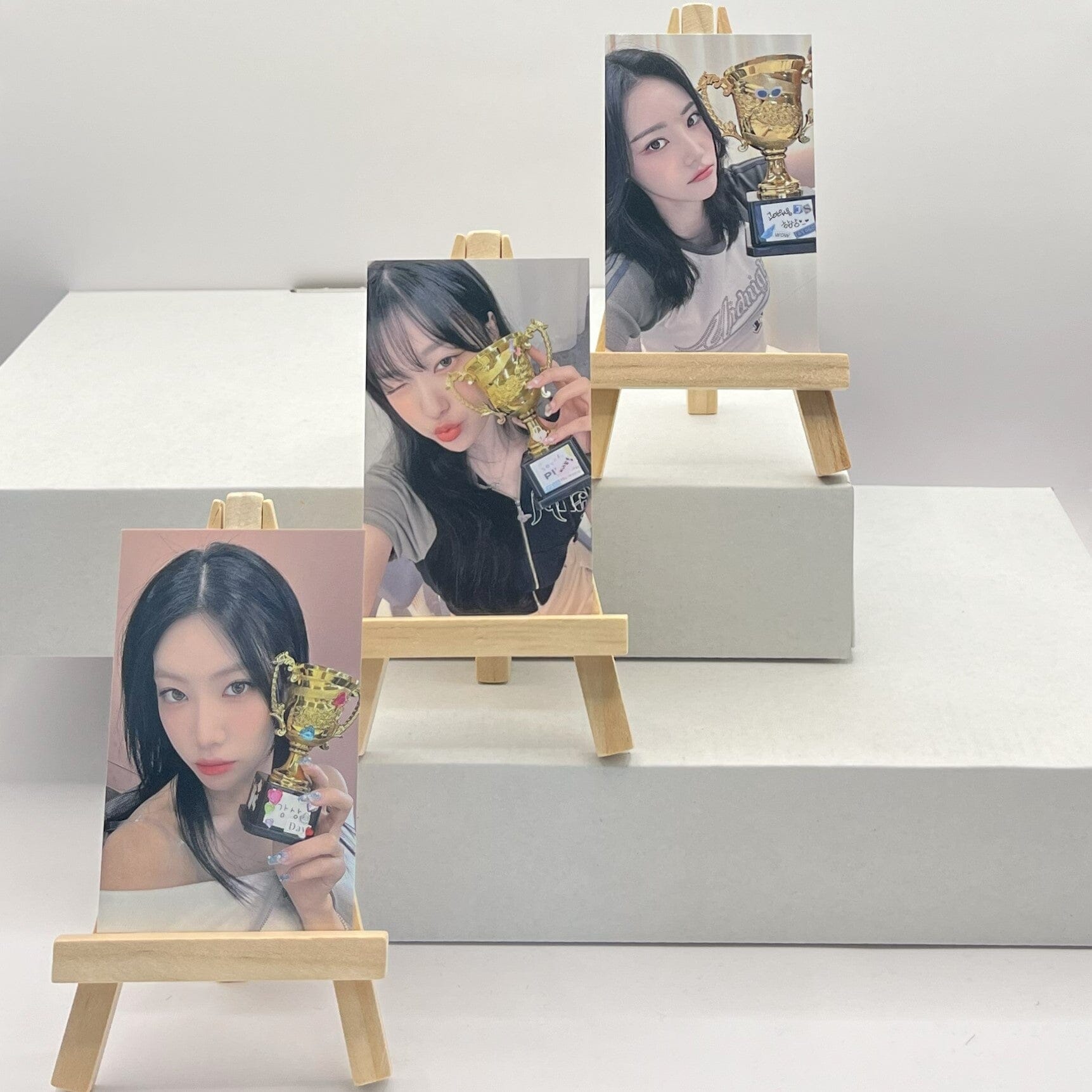 ODD EYE CIRCLE (LOONA) - Version Up - Dear My Muse Photocard Nolae