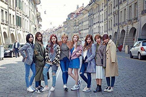 Twice - Twice In Switzerland Photobook + DVD